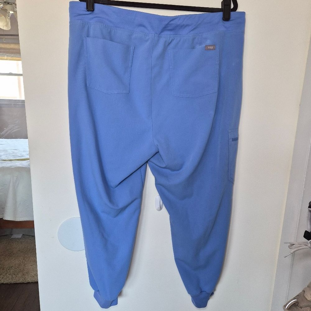 VGUC FIGS Zamora Jogger Scrub Pants Ceil Blue Women’s X large PETITE - Picture 6 of 15